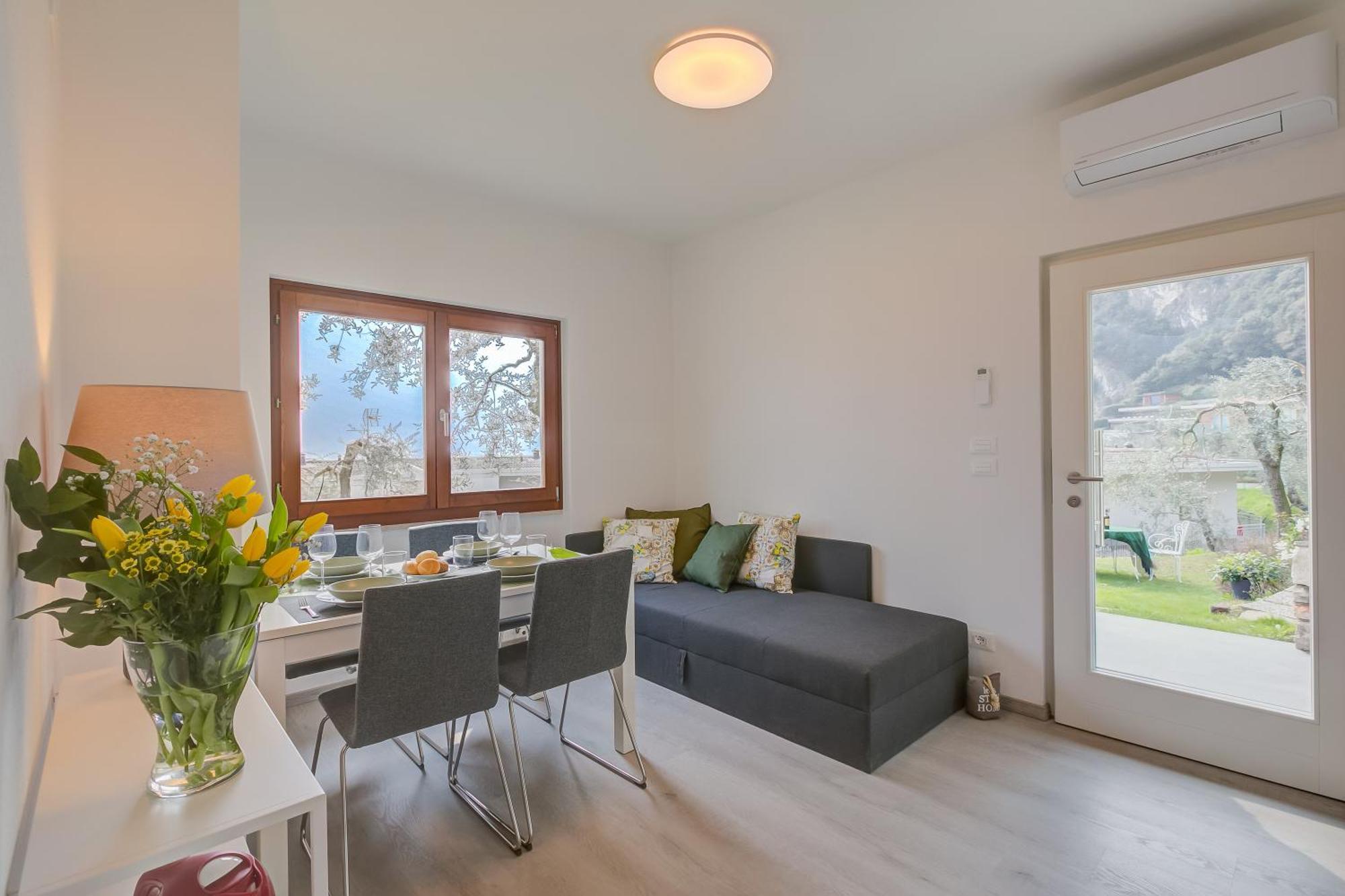 Relais Nanzello Garda Living 1 And 2 Villa ลีโมเนซุลการ์ดา ภายนอก รูปภาพ