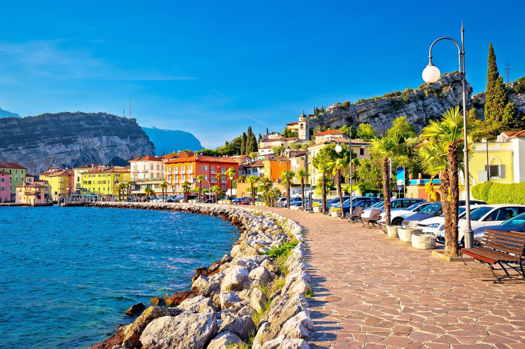Relais Nanzello Garda Living 1 And 2 Villa ลีโมเนซุลการ์ดา ภายนอก รูปภาพ