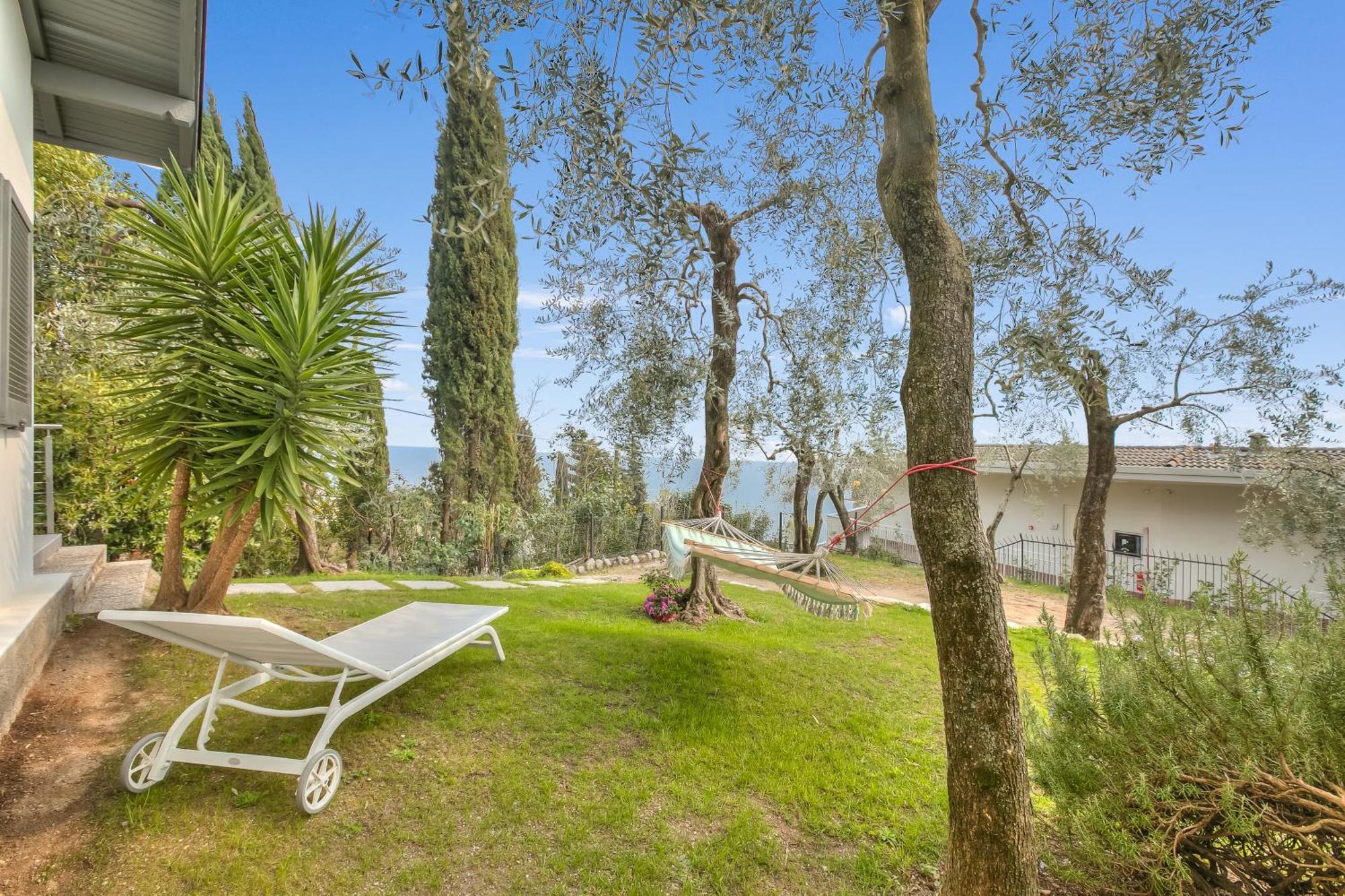 Relais Nanzello Garda Living 1 And 2 Villa ลีโมเนซุลการ์ดา ภายนอก รูปภาพ