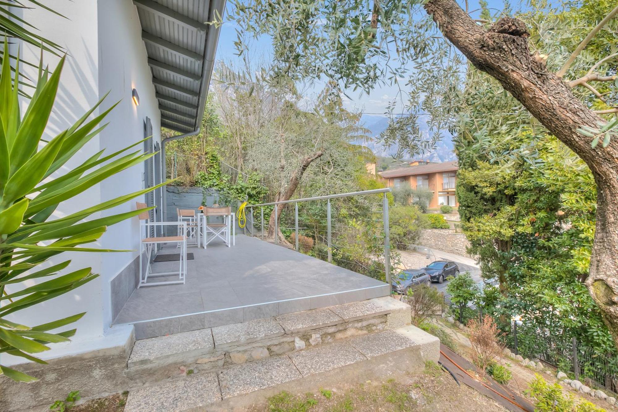 Relais Nanzello Garda Living 1 And 2 Villa ลีโมเนซุลการ์ดา ภายนอก รูปภาพ